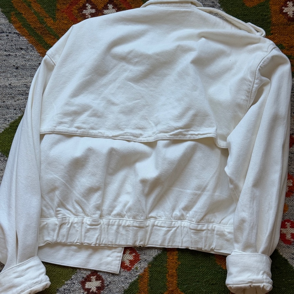 James St. Trench Bomber - Picture 4 of 7